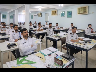 پذیرش دانشجوی دریانوردی متعهد خدمت ۱۰ ساله در ناوگان کشتیرانی جمهوری اسلامی ایران
