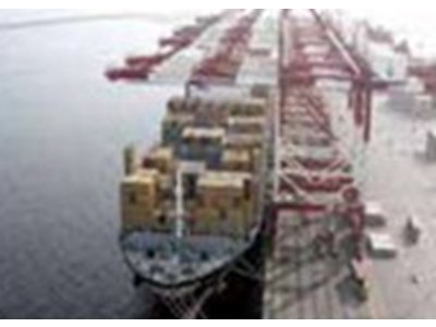 ترخیص سریع کالاها از بنادر و گمرکات نیازمند تسهیل مقررات است