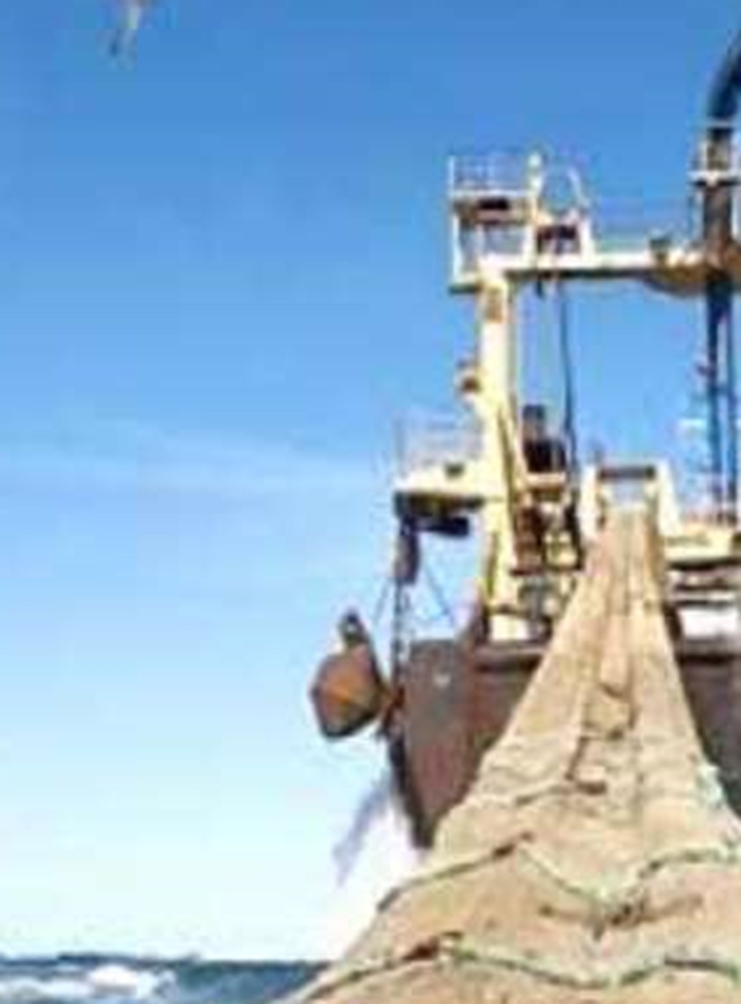 رایزنی برای دریافت مجوز سفر لنج‌های سنتی ادامه دارد