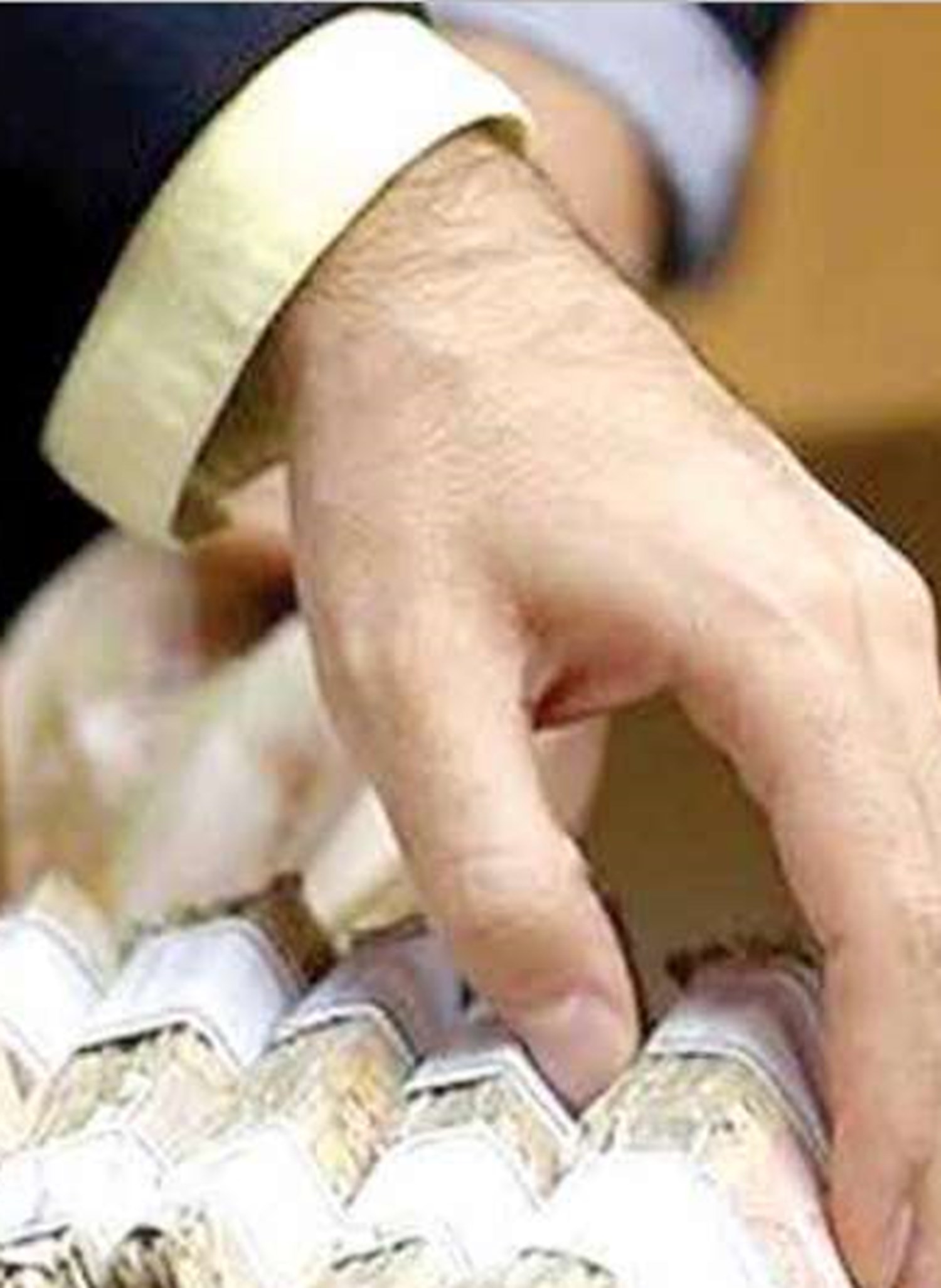 پنهان شده در پشت اسم خصوصی
